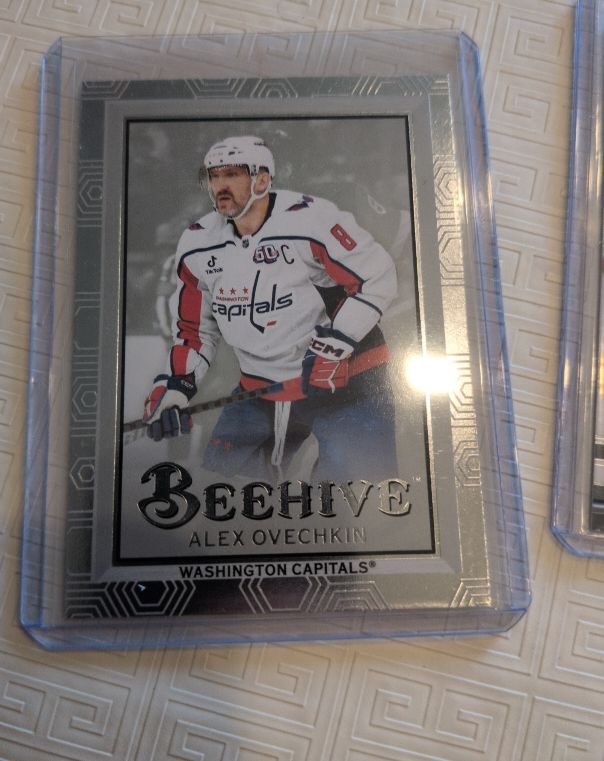 2024-25 Upper Deck Beehive #BH-23 Alex Ovechkin — front