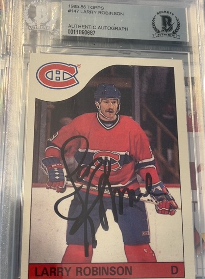 1985-86 Topps #147 Larry Robinson — front