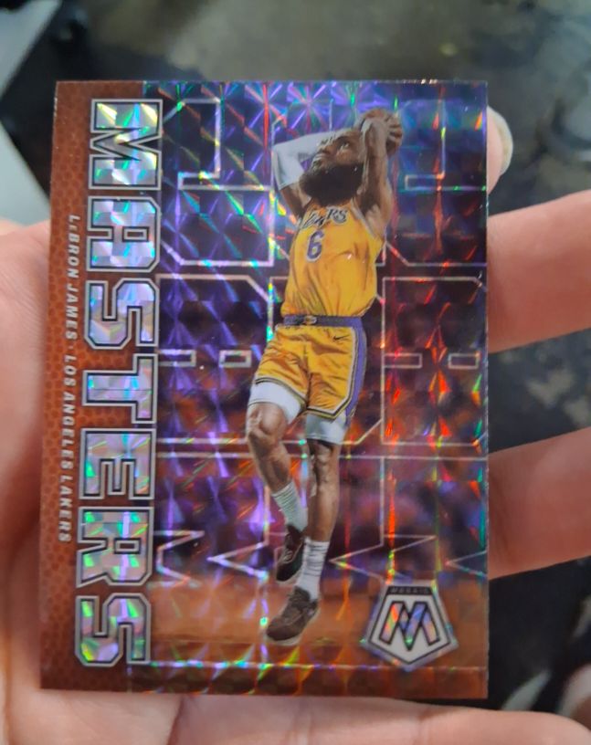 2022-23 Panini Mosaic #1 LeBron James Jam Masters — front