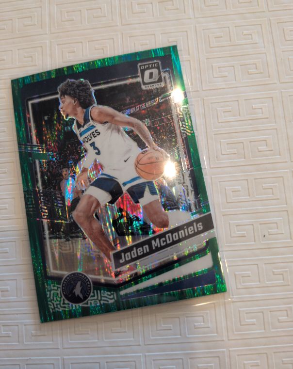 2023-24 Panini Donruss Optic #118 Jaden McDaniels — front