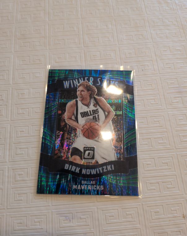 2023-24 Panini Donruss Optic #4 Dirk Nowitzki Winner Stays — front