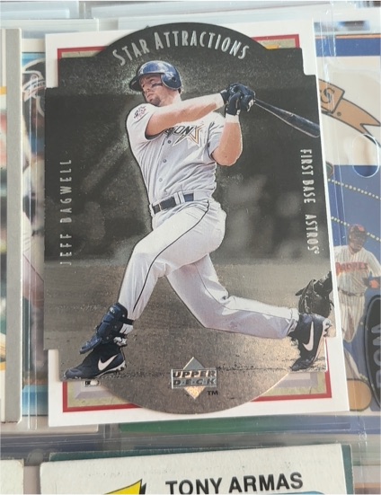 1997 Upper Deck Star Attractions Jeff Bagwell — front