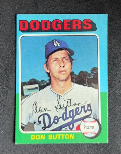1975 Topps #220 Don Sutton — front
