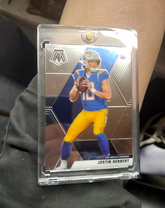 2020 Panini Mosaic #204 Justin Herbert — front