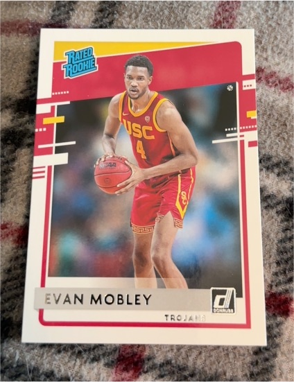 2021 Panini Chronicles Draft Picks #27 Evan Mobley — front