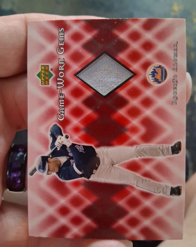 2002 Upper Deck Game-Worn Gems #G616 Roberto Alomar — front