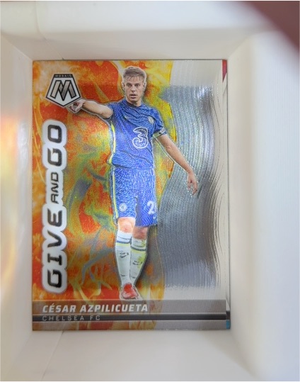 2021-22 Panini Mosaic Premier League #23 César Azpilicueta Give and Go — front