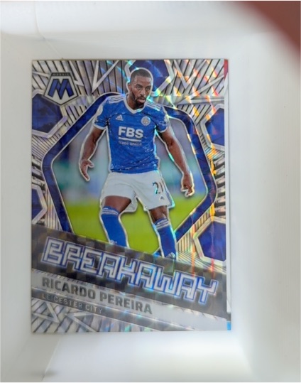 2021-22 Panini Mosaic Premier League #26 Ricardo Pereira Breakaway — front