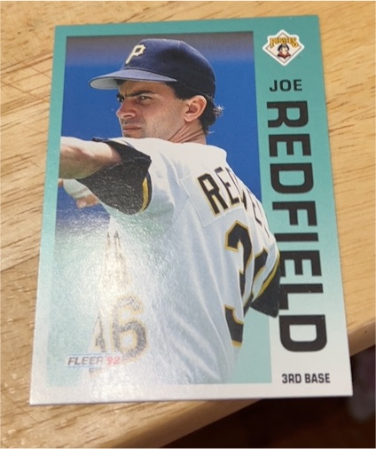 1992 Fleer #563 Joe Redfield — front