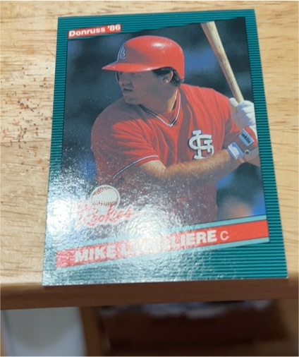 1986 Donruss The Rookies #35 Mike LaValliere — front