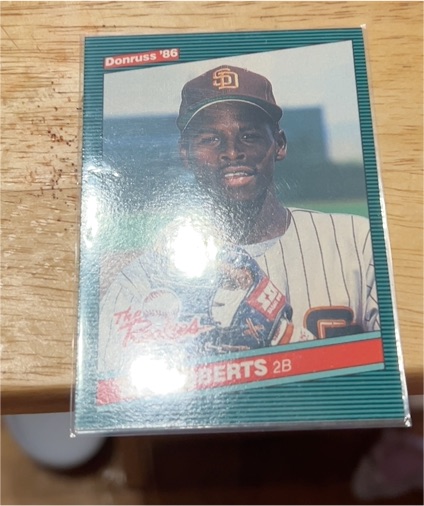 1986 Donruss The Rookies #33 Bip Roberts — front