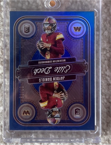 2025 Panini Donruss Elite #4 Jayden Daniels Elite Deck — front