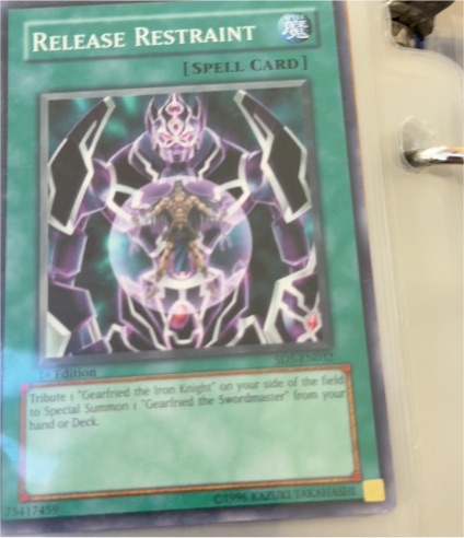 2005 Yu-Gi-Oh! SD5-EN032 Release Restraint — front