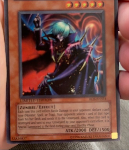 2002 Yu-Gi-Oh! #RDS-ENSE4 Vampire Lord Limited Edition — front