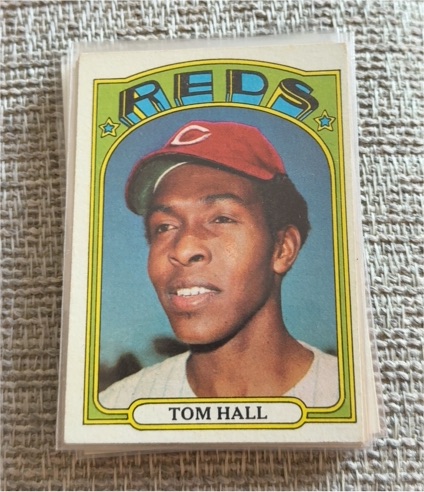1972 Topps #417 Tom Hall — front