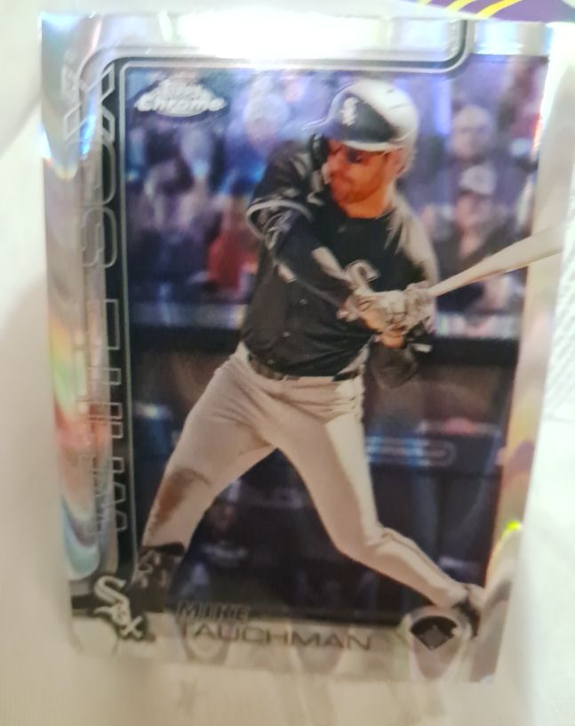 2025 Topps Chrome #117 Mike Tauchman — front