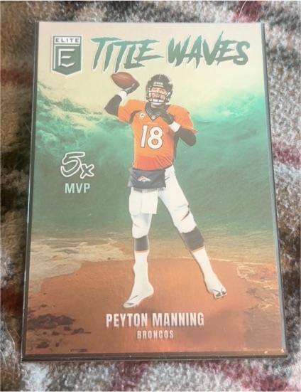 2025 Panini Donruss Elite #8 Title Waves Peyton Manning Denver Broncos — front