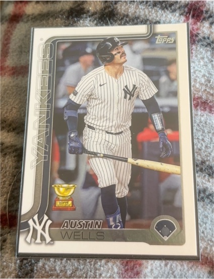 2025 Topps Series 2 #591 Austin Wells — front