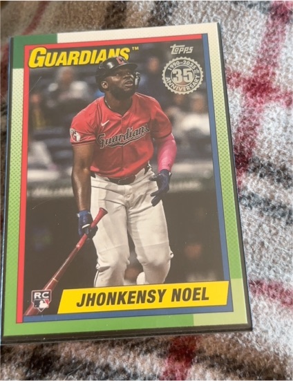 2025 Topps Series 2 #90B2-31 Jhonkensy Noel 1990 35th Anniversary — front
