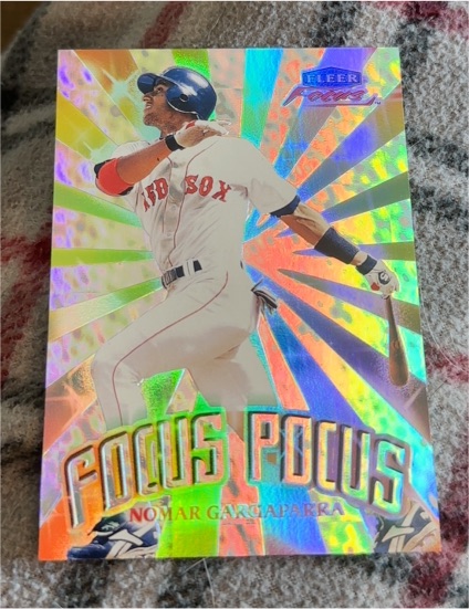 2000 Fleer Focus Pocus #3FP Nomar Garciaparra — front