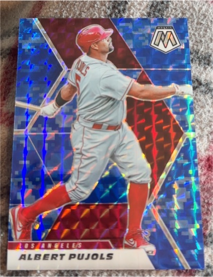 2021 Panini Mosaic #10 Albert Pujols Blue Camo Los Angeles Angels — front