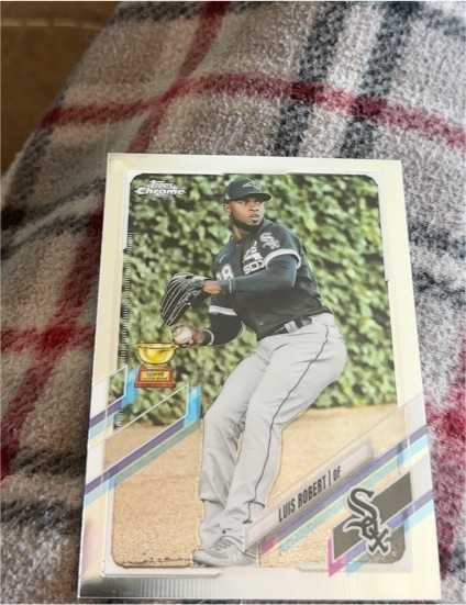 2021 Topps Chrome #56 Luis Robert — front