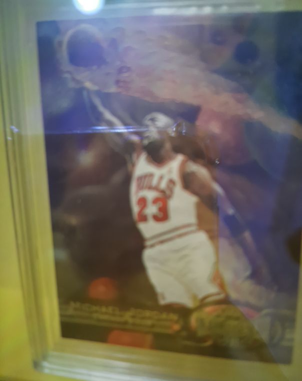 1997-98 Fleer Metal Universe #23 Michael Jordan — front