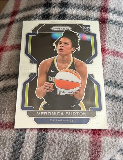 2022 Panini Prizm WNBA #187 Veronica Burton — front
