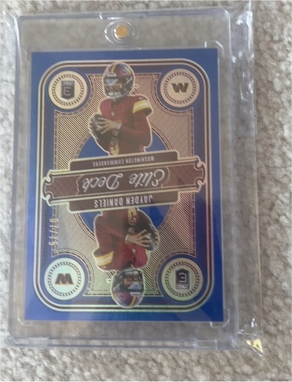 2025 Panini Donruss Elite #4 Jayden Daniels Elite Deck — front