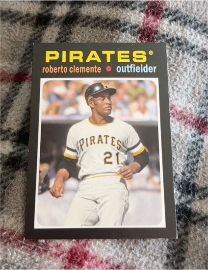 2013 Topps Update 1971 Topps Minis #TM-42 Roberto Clemente — front