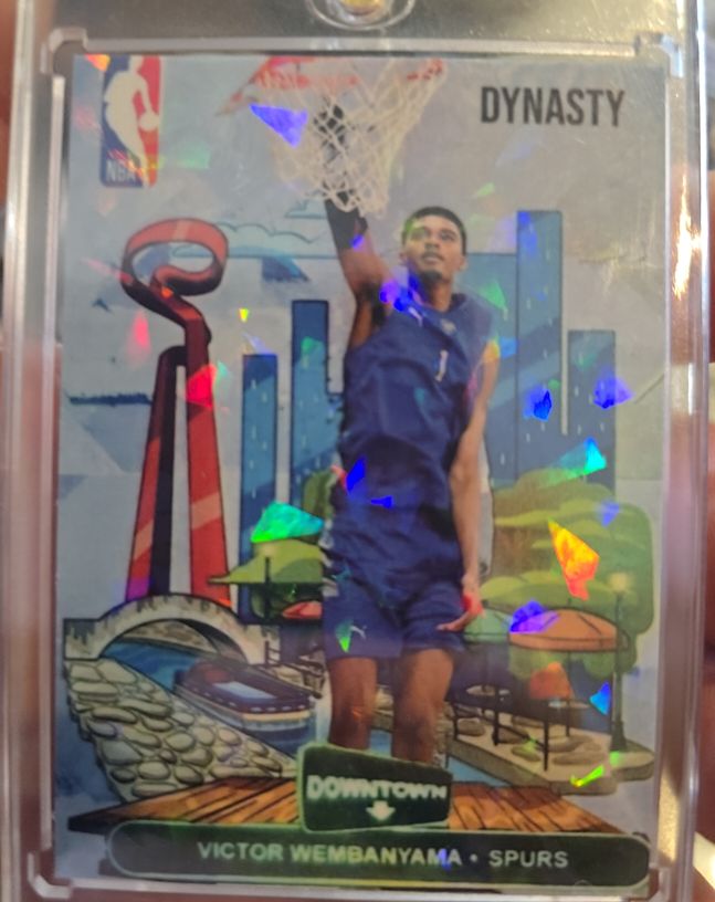 2023 Panini Dynasty Downtown Victor Wembanyama #Downtown — front