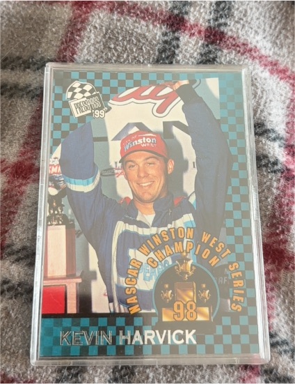 1999 Press Pass #76 Kevin Harvick — front