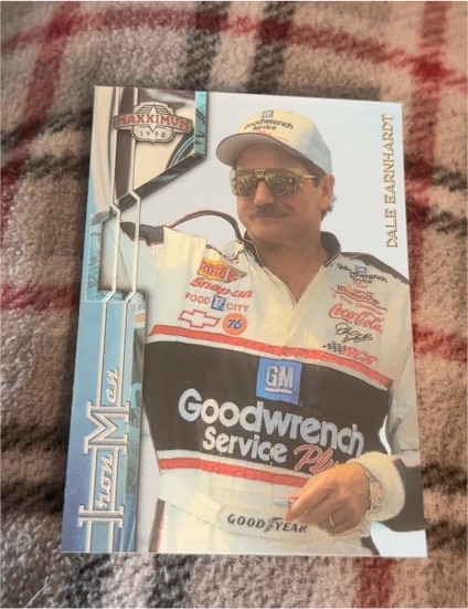 1998 Upper Deck Maxximum #3 Dale Earnhardt — front