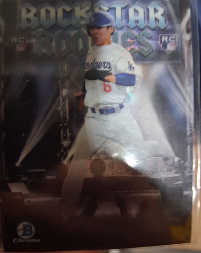 2025 Bowman #RR-20 Roki Sasaki Rockstar Rookies — front