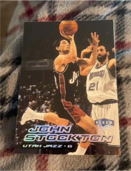 1999-00 Fleer Ultra #32 John Stockton — front