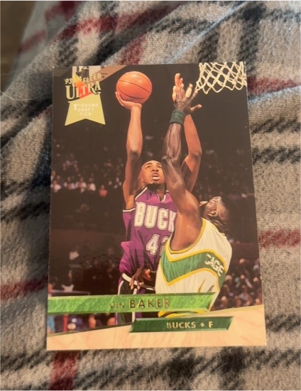 1993-94 Fleer Ultra #282 Vin Baker Rookie — front