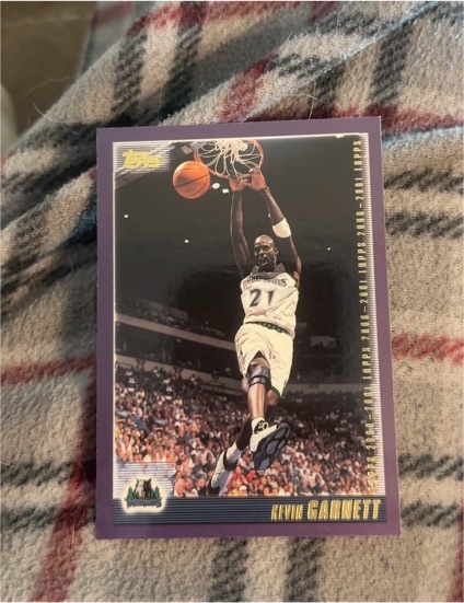 2000-01 Topps #20 Kevin Garnett — front