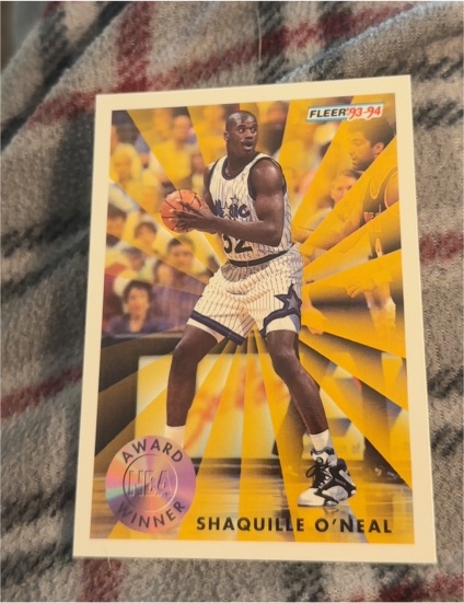 1993-94 Fleer #231 Shaquille O'Neal Award Winner — front