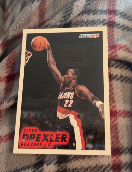 1993-94 Fleer #173 Clyde Drexler — front