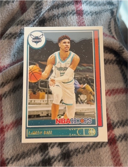 2021-22 Panini NBA Hoops #140 LaMelo Ball — front