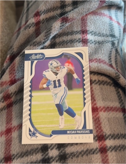 2022 Panini Absolute Football #23 Micah Parsons — front