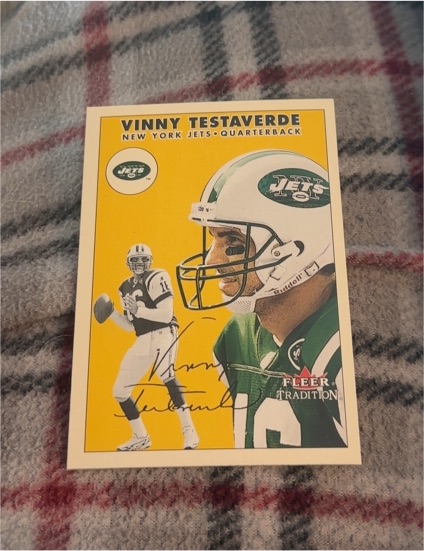 2000 Fleer Tradition #105 Vinny Testaverde — front