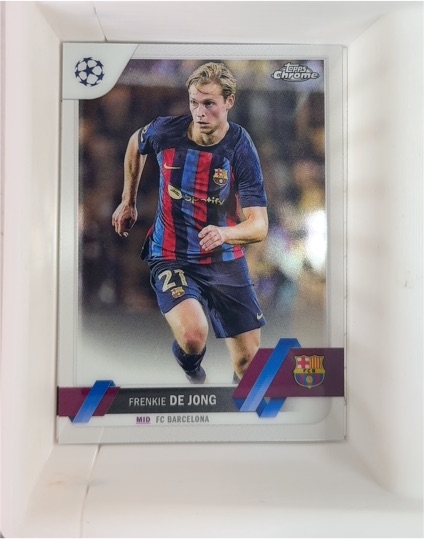 2022-23 Topps Chrome UEFA Club Competitions #30 Frenkie De Jong — front