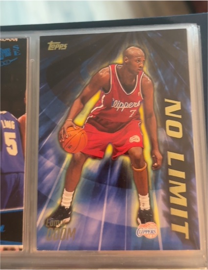 1996 Topps Doom #DOOM Damon Stoudamire — front