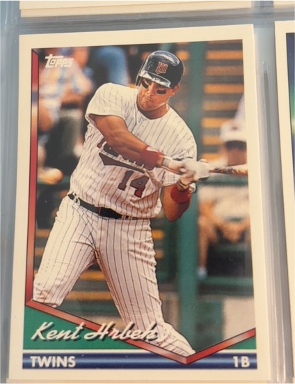 1994 Topps #490 Kent Hrbek — front