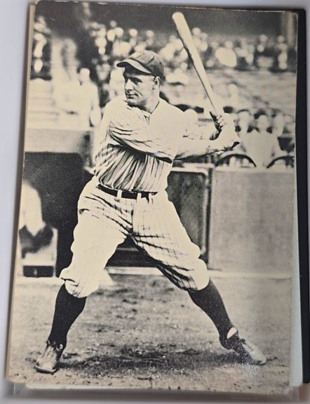 1983 Baseball Card News #1 Lou Gehrig — front