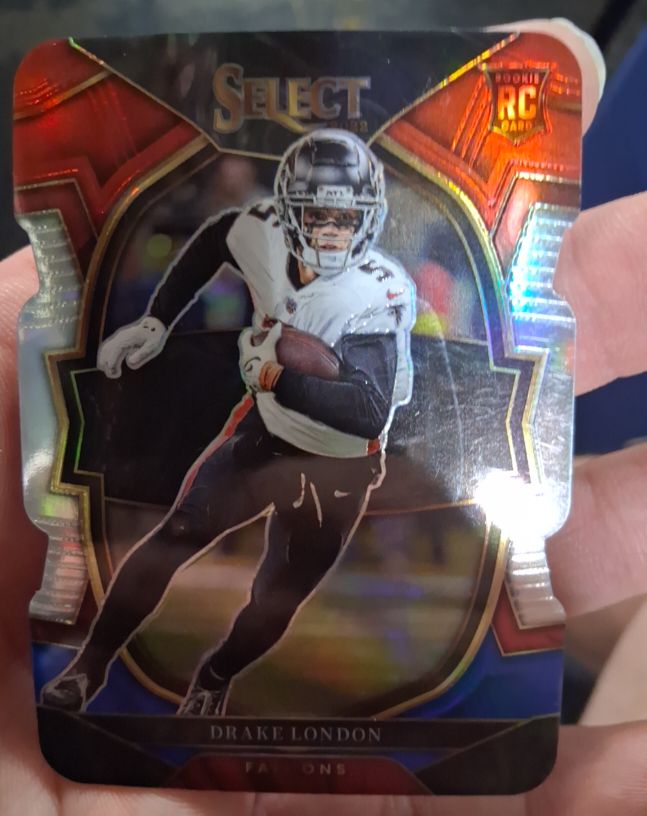 2022 Panini Select Concourse #35 Drake London — front