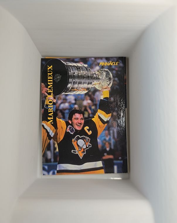 1997-98 Pinnacle #2 Mario Lemieux — front