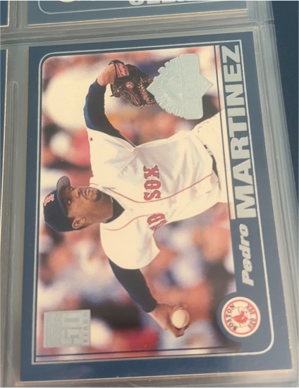 2001 Topps #60 Pedro Martinez — front