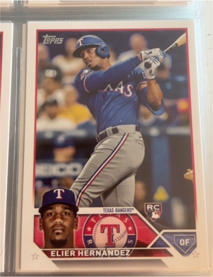 2023 Topps Update #US304 Elier Hernandez — front